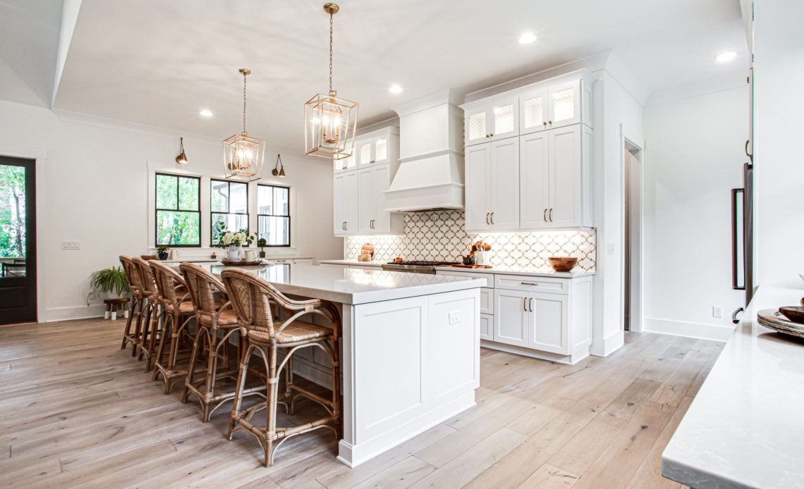 Farmhouse Kitchen Remodel and Tour – Hallstrom Home